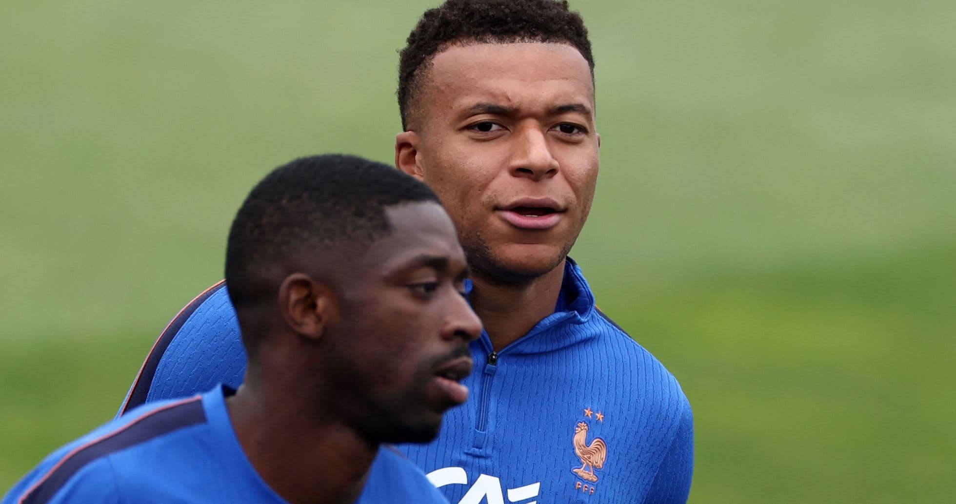 Comentarios de Mbappé sobre el Balón de Oro provocan división y enfado de Dembélé en la selección francesa Comentarios de Mbappé sobre el Balón de Oro provocan división y enfado de Dembélé en la selección francesa