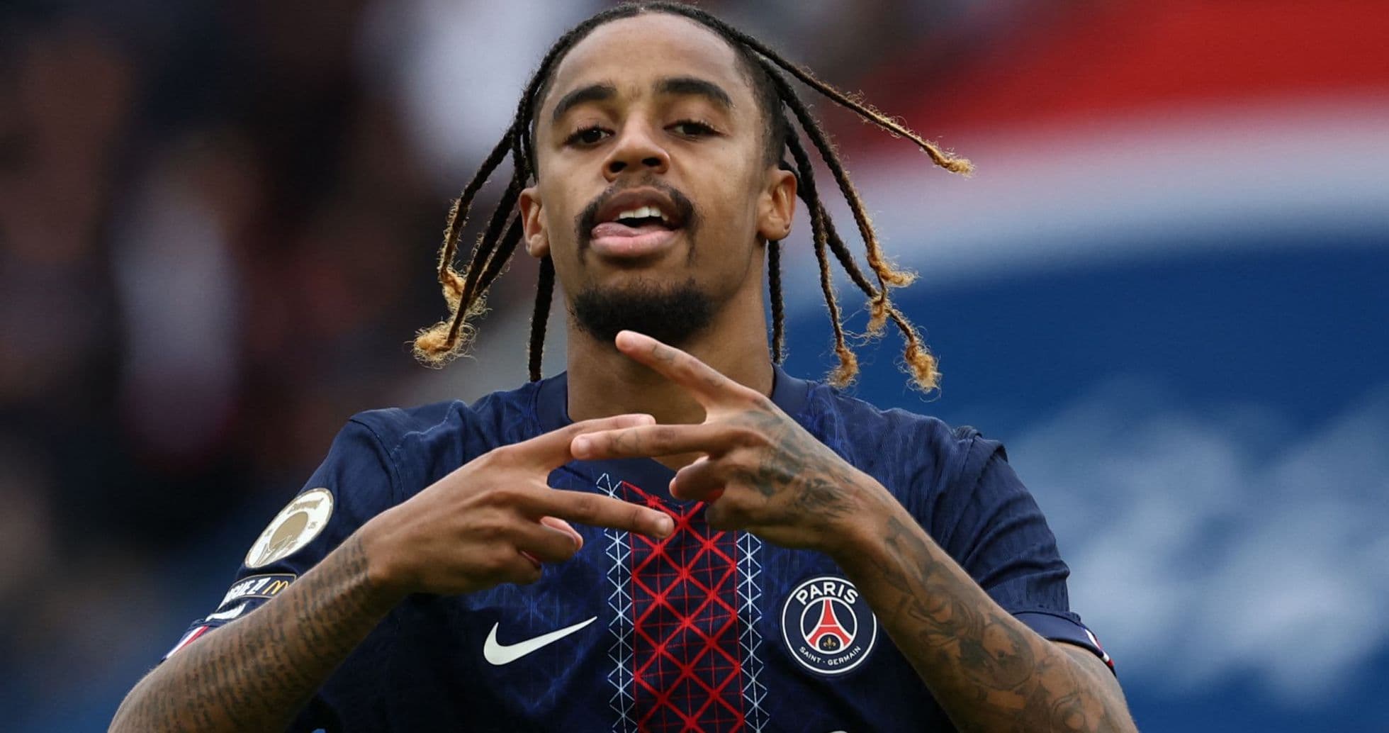 Liverpool busca alternativas ante el elevado precio de Barcola en PSG Liverpool busca alternativas ante el elevado precio de Barcola en PSG