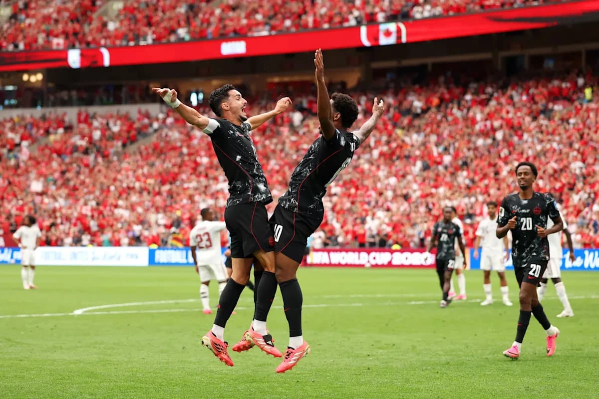Canadá golea 6-0 a Catar y acaricia la clasificación en su primera victoria mundialista Canadá golea 6-0 a Catar y acaricia la clasificación en su primera victoria mundialista