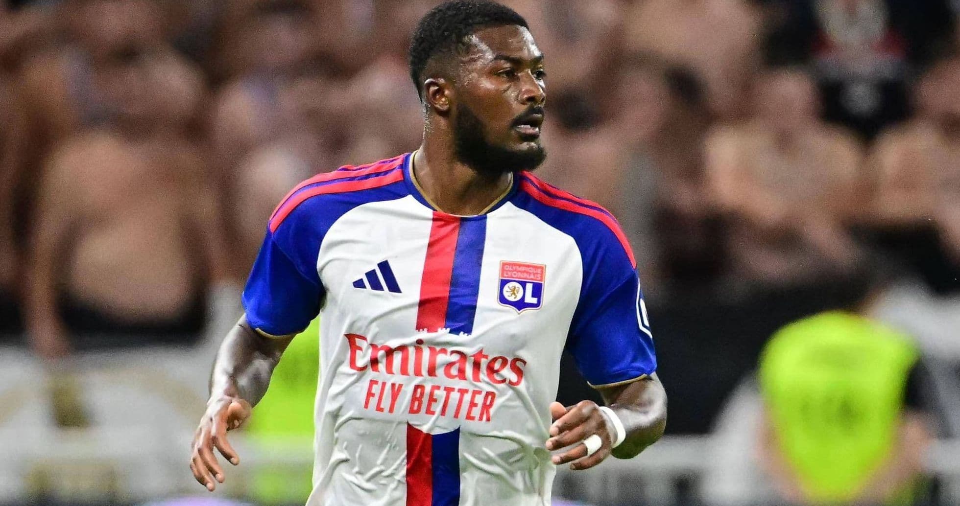 Ainsley Maitland-Niles regresa a la Premier League tras fichar por Everton desde Lyon Ainsley Maitland-Niles regresa a la Premier League tras fichar por Everton desde Lyon