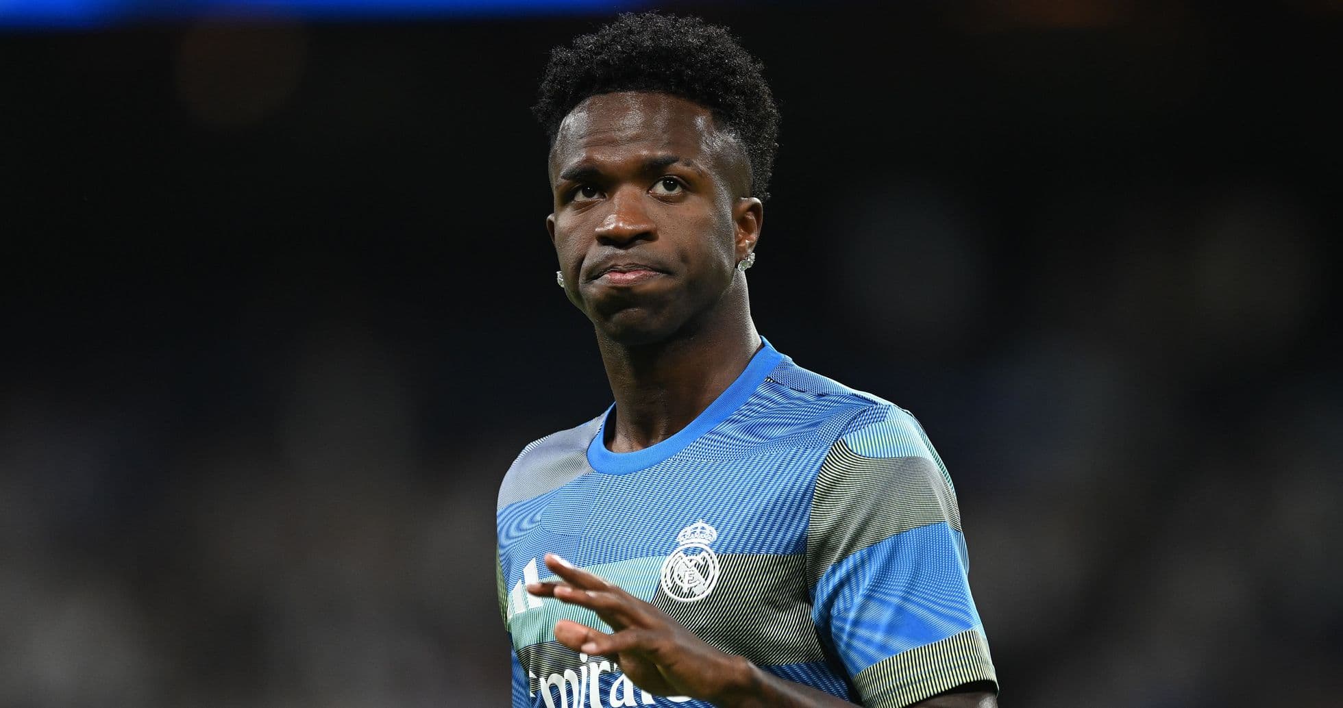 Vinicius Júnior regresa a Madrid para exámenes médicos en medio de dudas sobre su futuro Vinicius Júnior regresa a Madrid para exámenes médicos en medio de dudas sobre su futuro